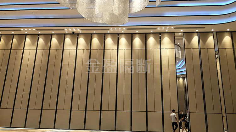 龍光那蓮酒店－8米超高活動(dòng)隔斷